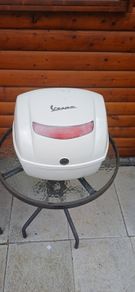 VESPA LX Motorbike top BOX
