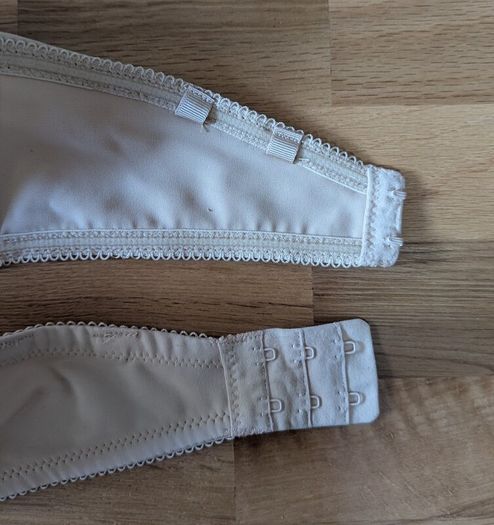 Nude Strapless Bra 30D Freya