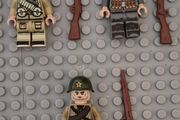 Lego compatible, military figures, Russian / British / German infantry. 15 figures plus rifles.