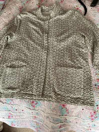 jacket Bnwt Streetone casual jacket style unlined size 12 khaki & cream
