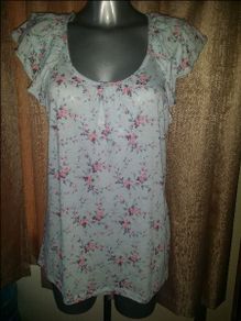 George Floral top size UK16/18 EUR44/46 Postage included
