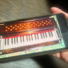 Selling a professional Indian Harmonium