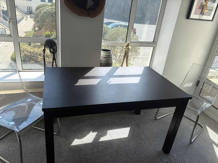 Extendable black ikea dining table