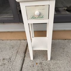 Bathroom stand