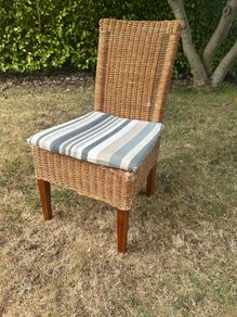 6 Wicker Kitchen Chairs