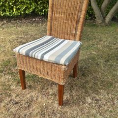 6 Wicker Kitchen Chairs