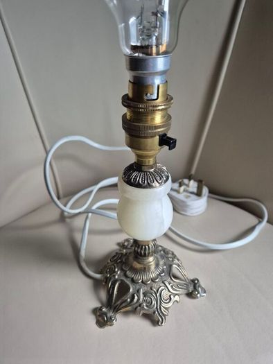 Vintage Mid Century marble.onyx brass gold metal ormate lamp base