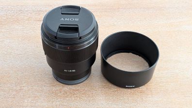 Sony fe 85mm f1.8