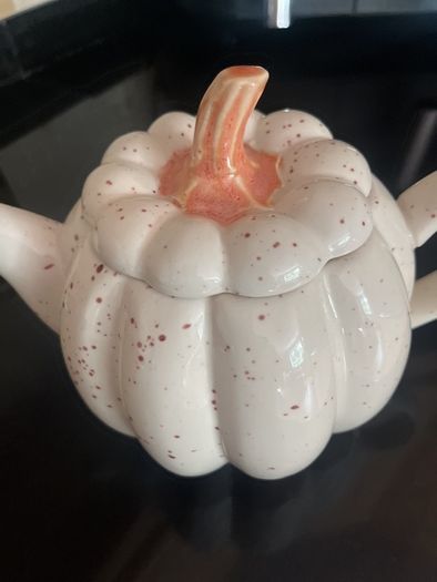 Next pumpkin teapot