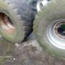 pair 560/60-22.5 wheels Image 5