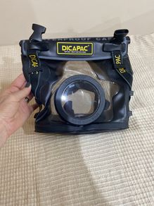 Dicapac waterproof camera case