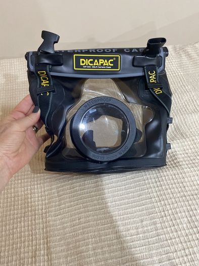 Dicapac waterproof camera case