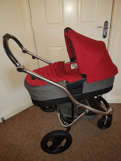 Britax Affinity Travel System 3 in 1 + Extras