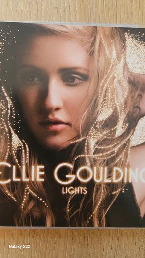 Ellie Goulding. Lights.
