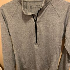 ladies activewear top under armour