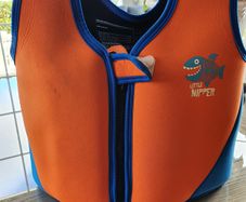 Flotattion device for Swimming instruction