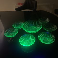 Vintage circa 1930s  seven piece fruit set