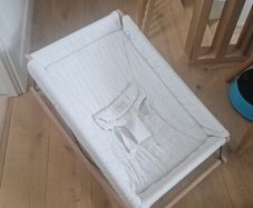 nobodinoz baby bouncer in cream