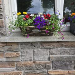 Wicker windows box