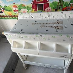 baby changing unit