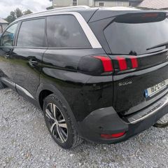 7 seater Car for sale
