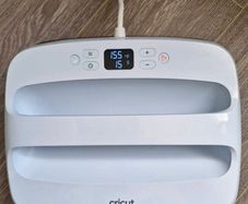 Cricut Easypress 3 & Cricut Easypress Mat