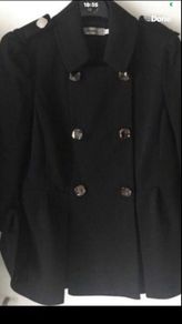 Ladies blazer size 8 like new
