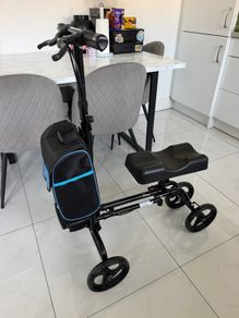 Knee Walker / Knee Scooter