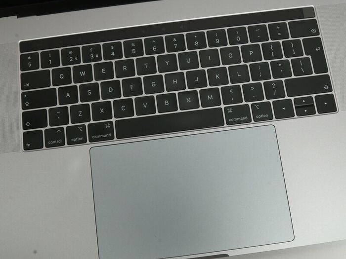 Apple Macbook Pro 2.6ghz I7 16gb Ram  Mid 2019 Ms Office