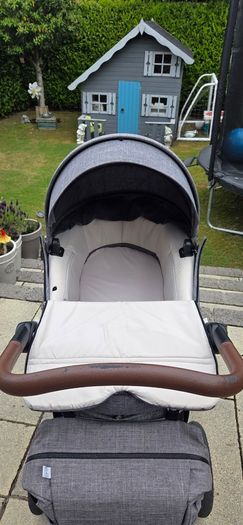BUNDLE  Stokke pram, next to me cot and Nuna leaf grow  (excellent condition)