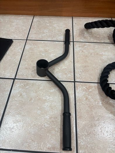 Olympic Full Commercial Heavy Gym Landmine, T Bar Row And A Battle Rope, Selling Half Current Price New In Shops!