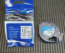 Dymo label printer tape (White)
