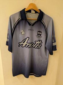 Rare Vintage Dublin 2002 Arnotts Gaa jersey
