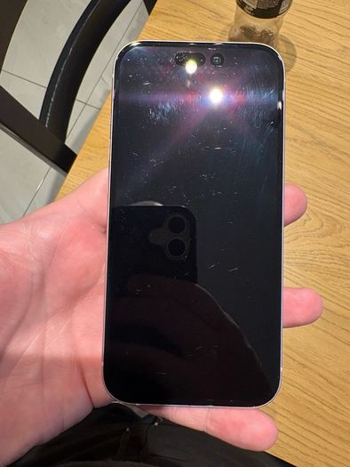 iPhone 15 128Gb Pink - 84% battery