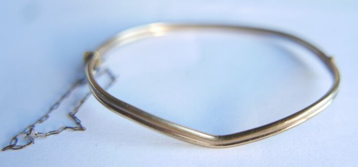 Vintage  14k Yellow Gold Plated  Bangle Bracelet