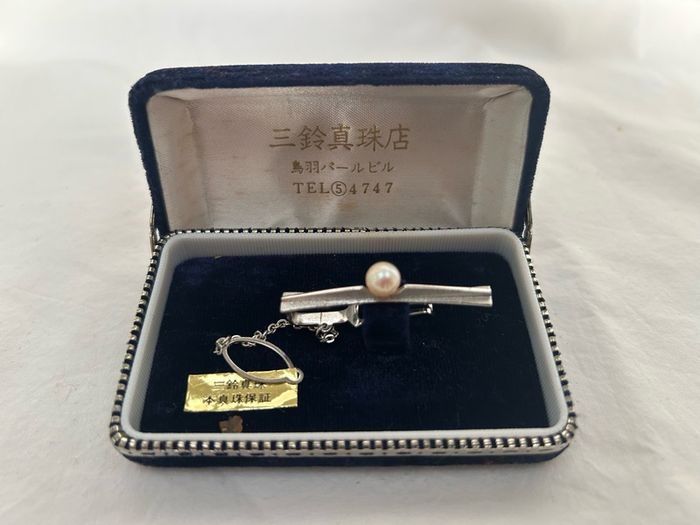Vintage Japanese Misuzu Genuine Pearl SILVER Tie Clip Bar Boxed Toba Japan