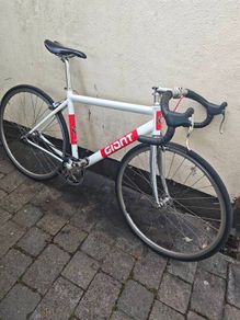 Giant Fixie Medium