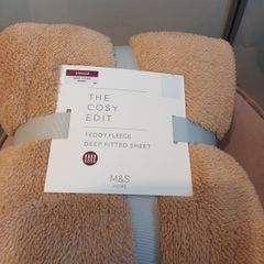 Teddy fleece single bed fitted sheet