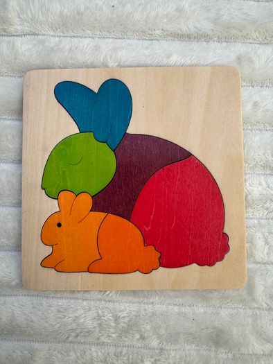 George Luck Puzzle Hape Rabbit 7pcs new Damaged Box Please see photos