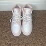 air jordan mid 1 shoes Image 4