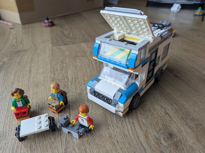 Lego creator 31108