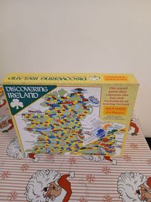 Vintage discovering ireland board game