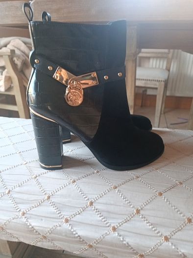 River island black ankle heels boots 6 39 gold steel trim strap padlock alligator print