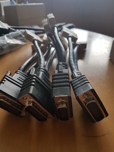 Dms-59 Male to Dual DVI Female Adapter Splitter Cable