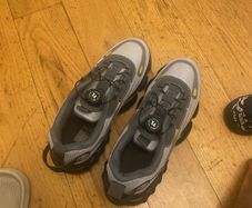 sneaker