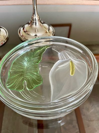 Vintage Calla Lily Oval Glass Lidded Dish Keepsake Box France