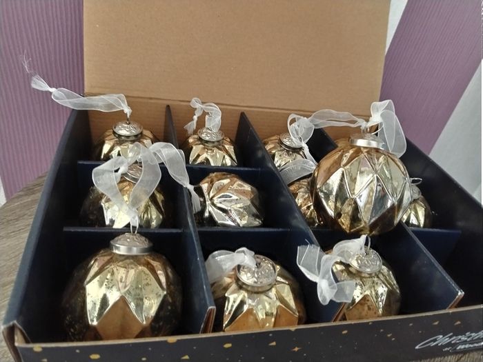Box of x12 Gold Speckle Geometric Style Glass Christmas Baubles