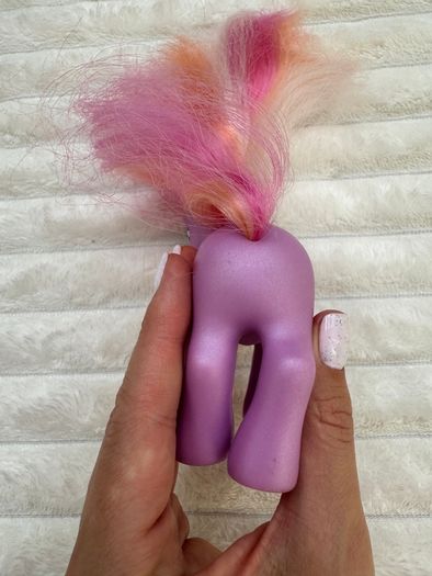 Vintage My Little Pony Twinkle Twirl Purple Stars Hasbro 2004 G3 Used Please see pictures