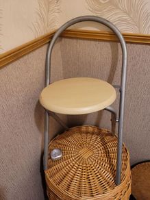 stool