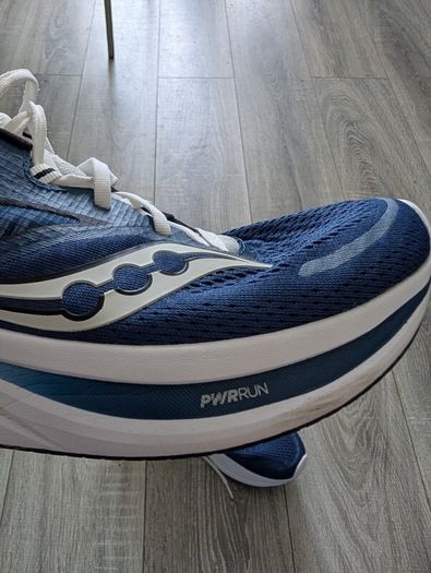 Saucony